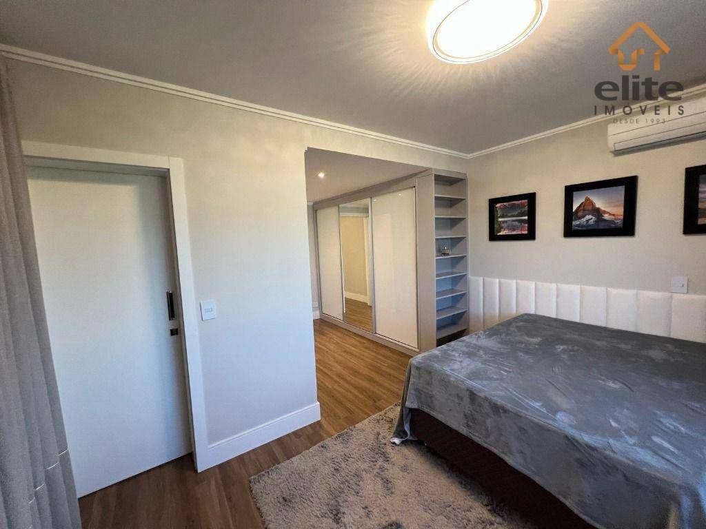 Casa de Condomínio à venda com 4 quartos, 463m² - Foto 26