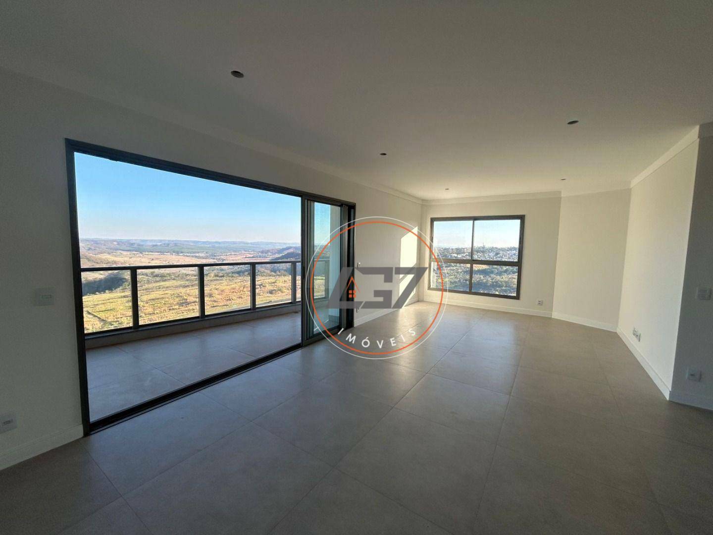 Apartamento, 3 quartos, 160 m² - Foto 2