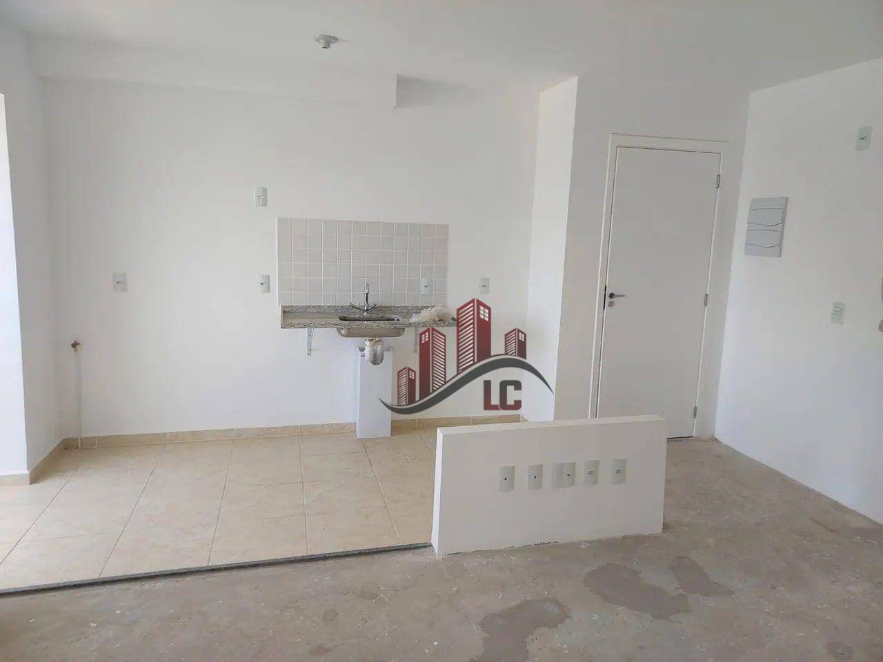 Apartamento para alugar com 2 quartos, 50m² - Foto 13