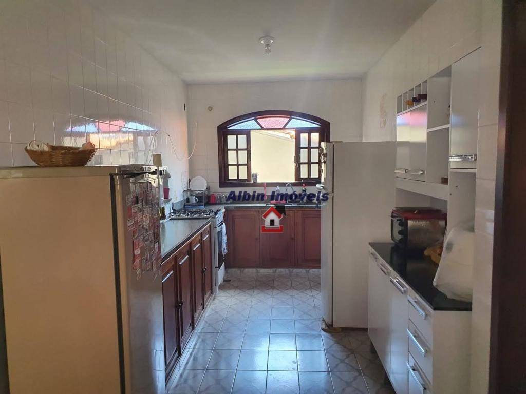 Casa à venda com 5 quartos, 439m² - Foto 12