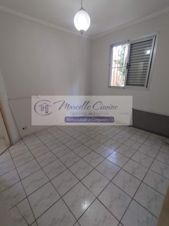 Apartamento à venda com 3 quartos, 69m² - Foto 13