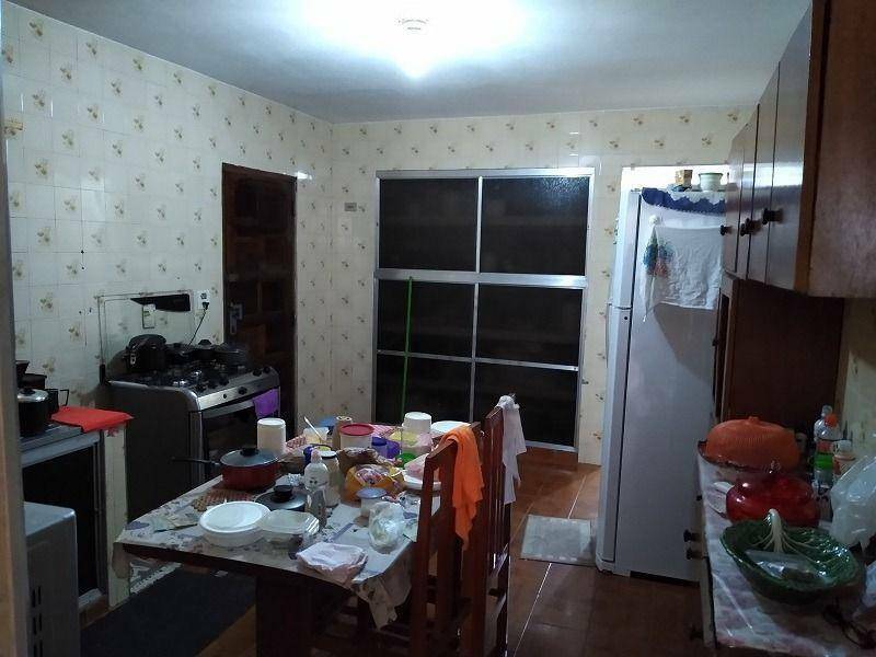 Casa à venda com 3 quartos, 126m² - Foto 2