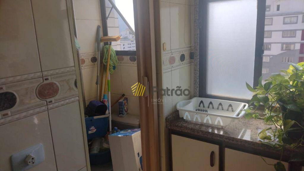 Apartamento para alugar com 3 quartos, 103m² - Foto 8