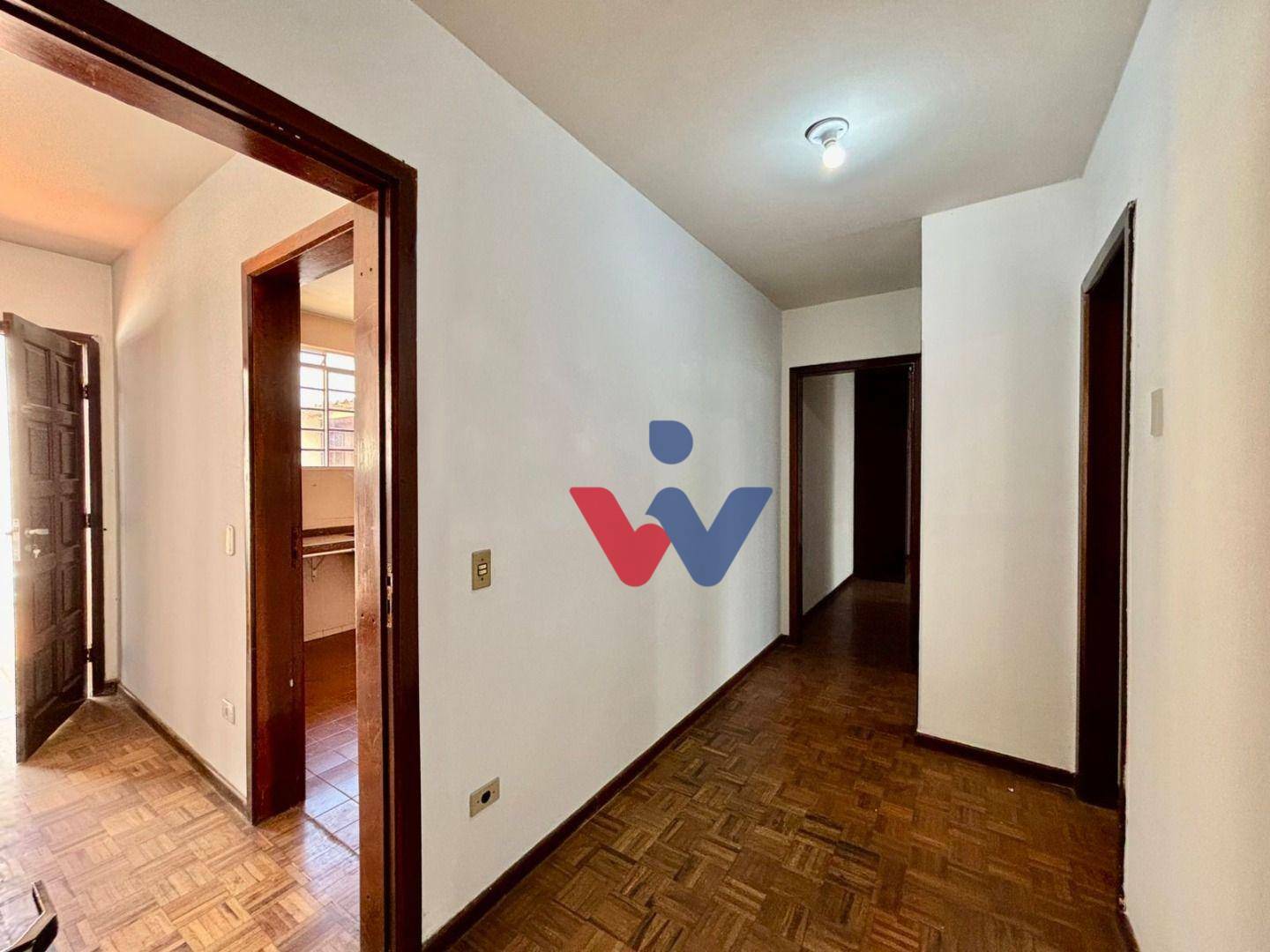 Casa à venda com 3 quartos, 180m² - Foto 27