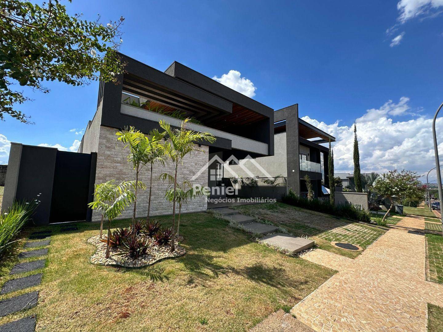 Casa de Condomínio à venda com 3 quartos, 253m² - Foto 3
