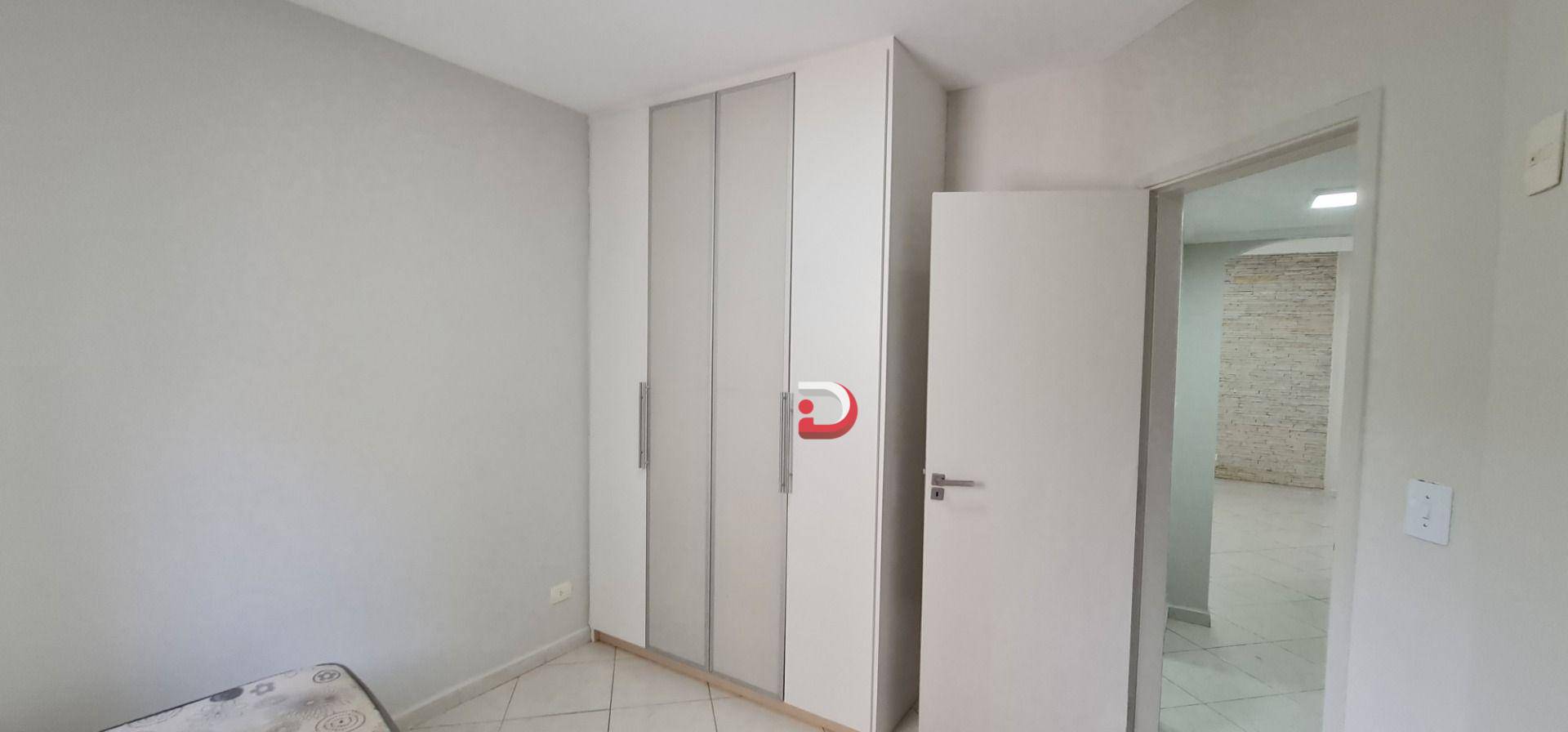 Apartamento à venda e aluguel com 3 quartos, 98m² - Foto 12