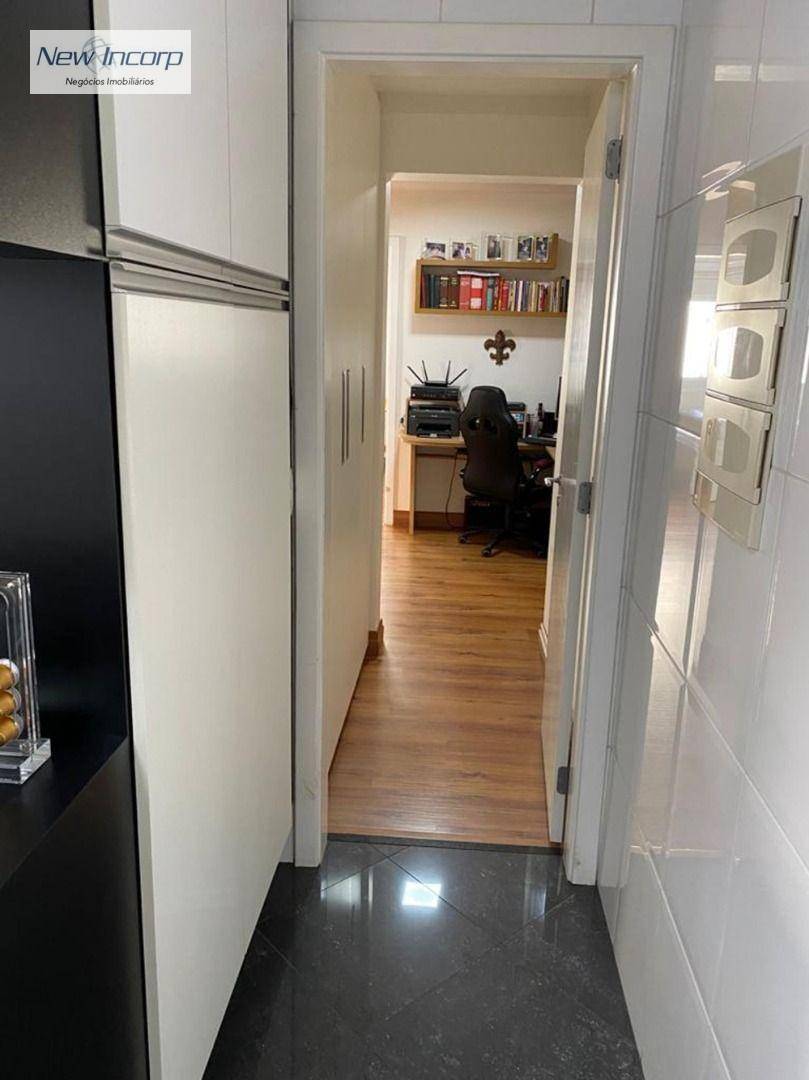 Apartamento à venda com 3 quartos, 169m² - Foto 8