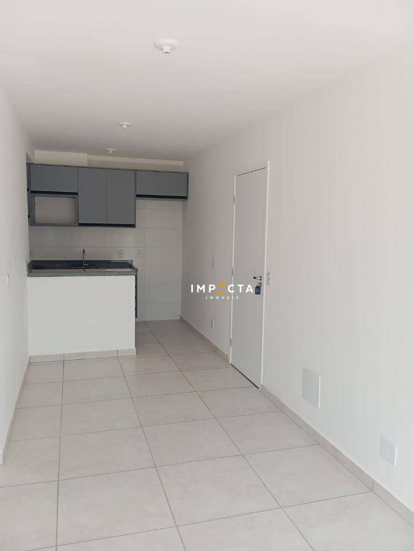 Apartamento para alugar com 2 quartos, 55m² - Foto 15