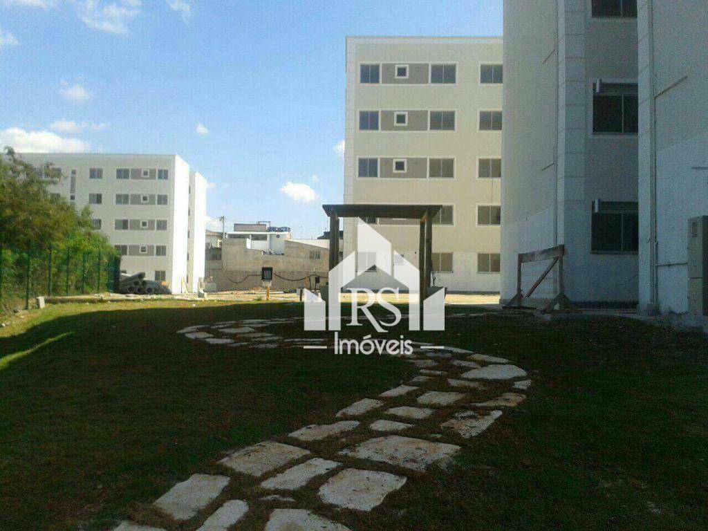 Apartamento à venda com 2 quartos, 44m² - Foto 29