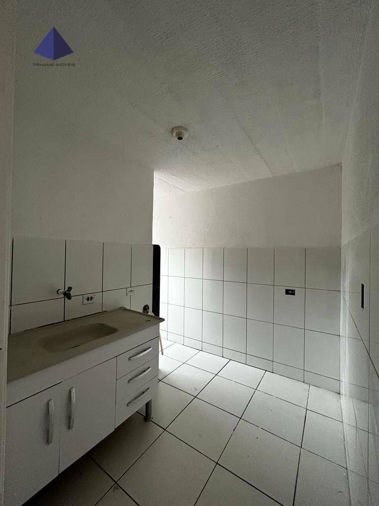 Apartamento para alugar com 2 quartos, 44m² - Foto 3