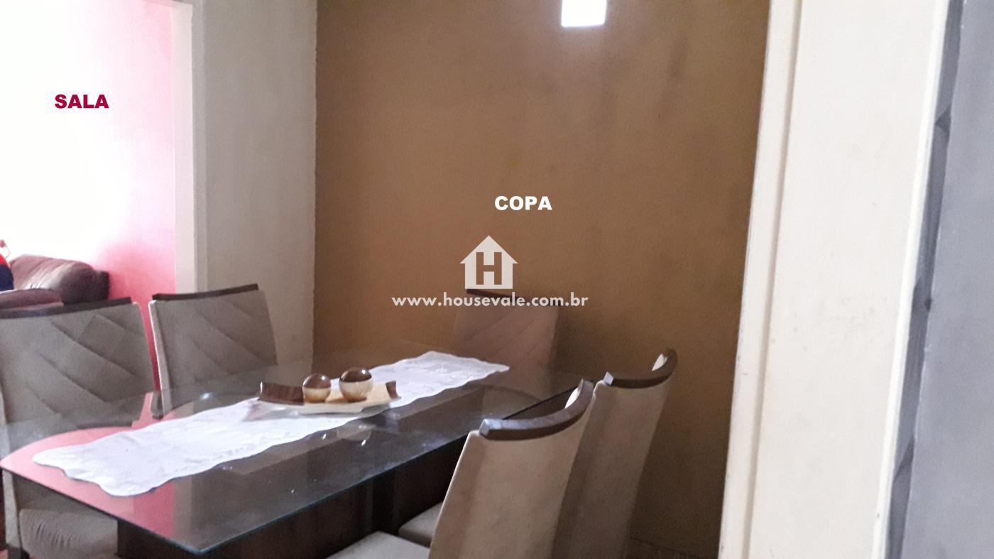 Casa à venda com 4 quartos, 200m² - Foto 3