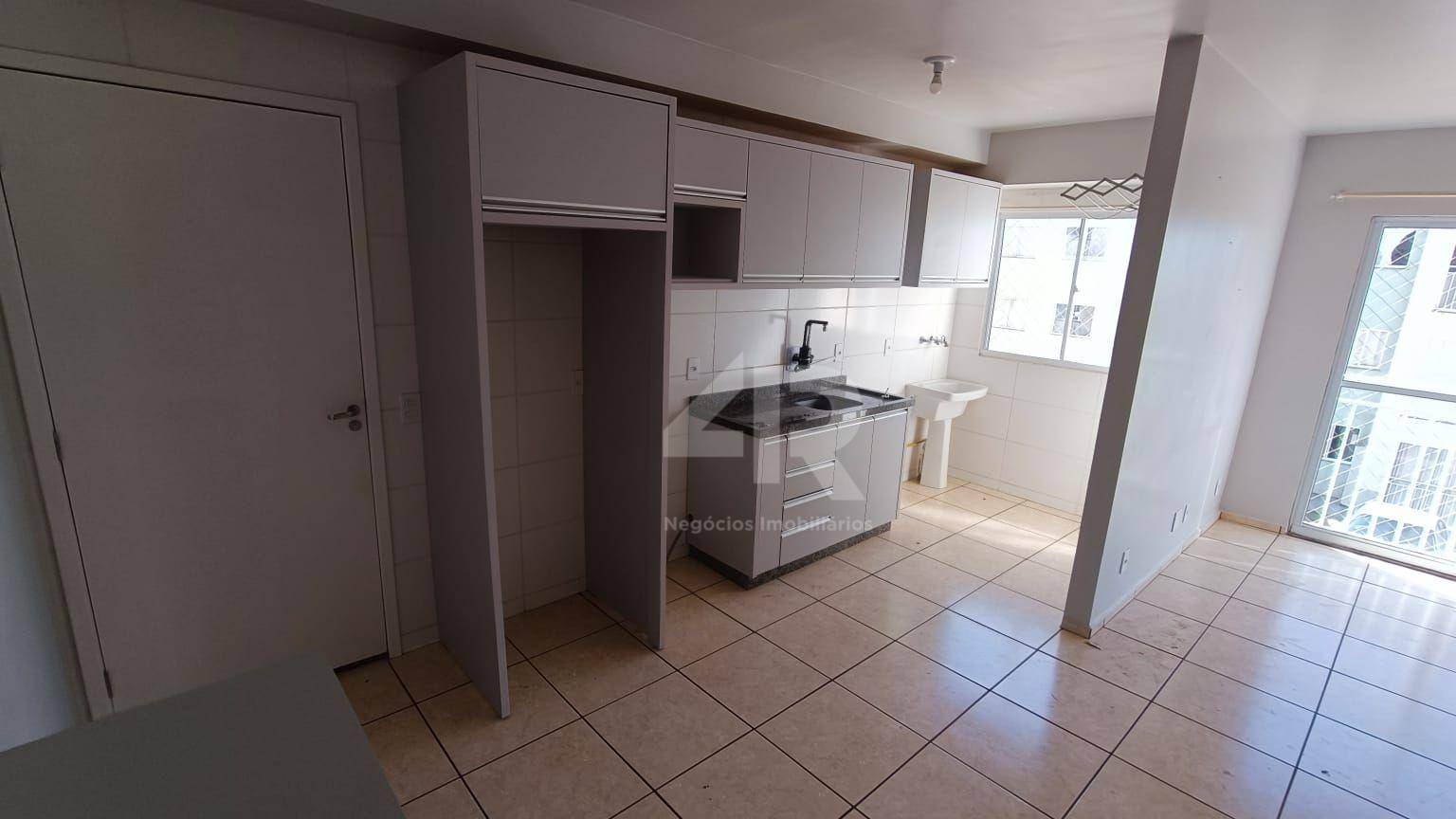 Apartamento à venda com 2 quartos, 55m² - Foto 3