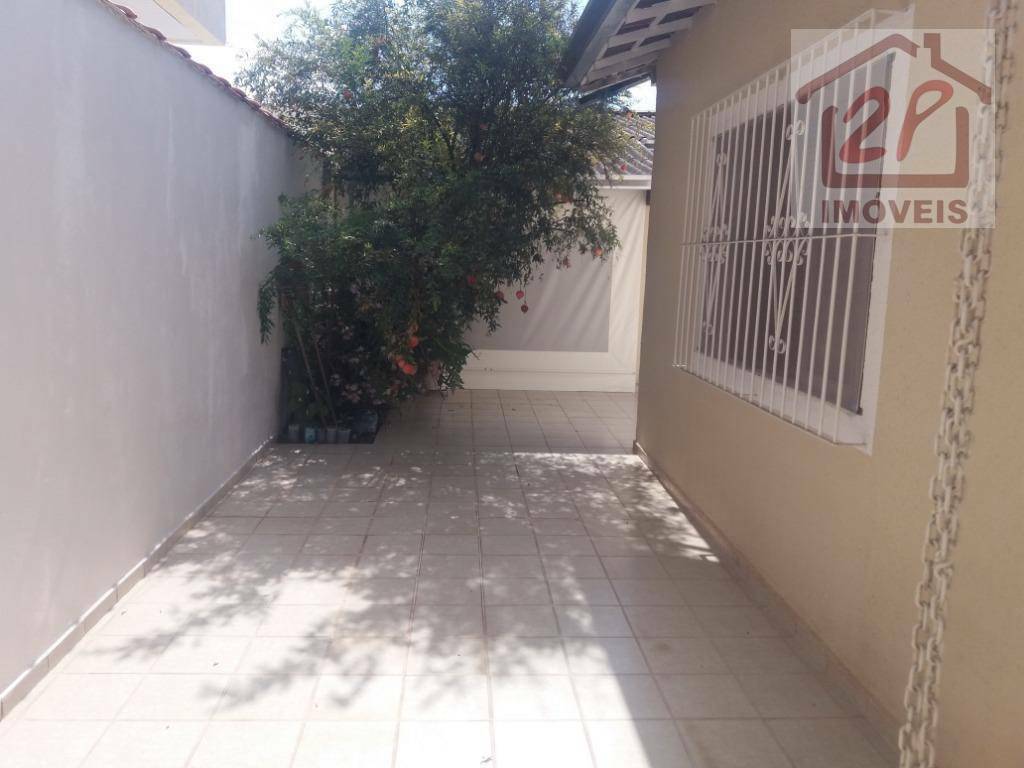 Casa à venda com 3 quartos, 150m² - Foto 35