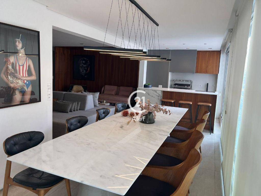 Apartamento à venda com 4 quartos, 157m² - Foto 7