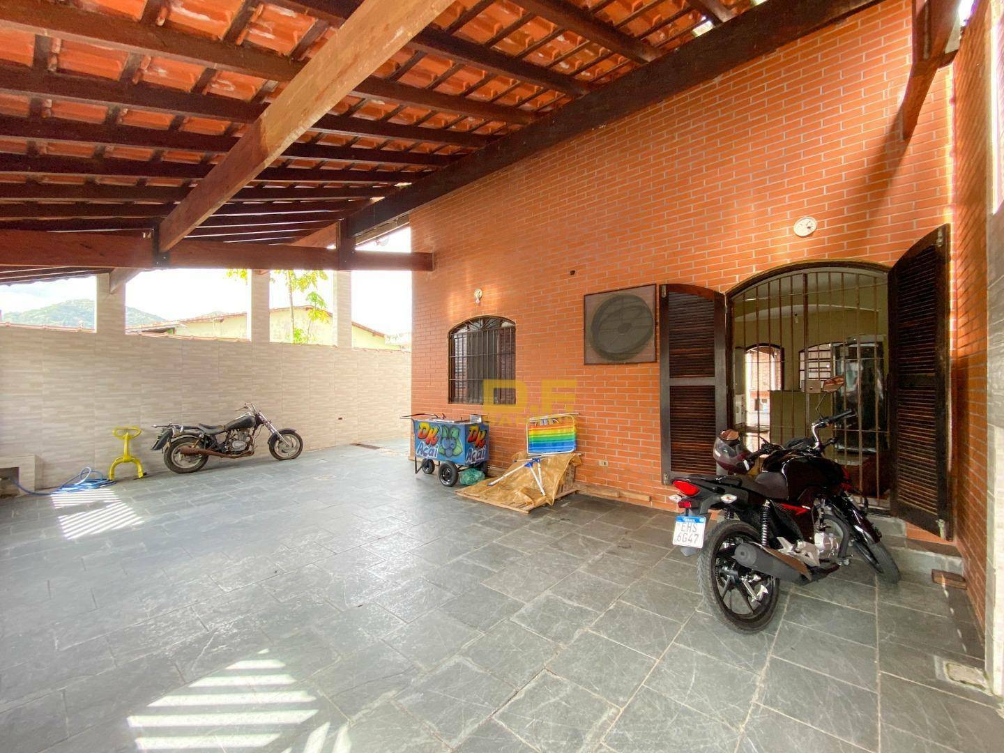 Casa à venda com 2 quartos, 70m² - Foto 10