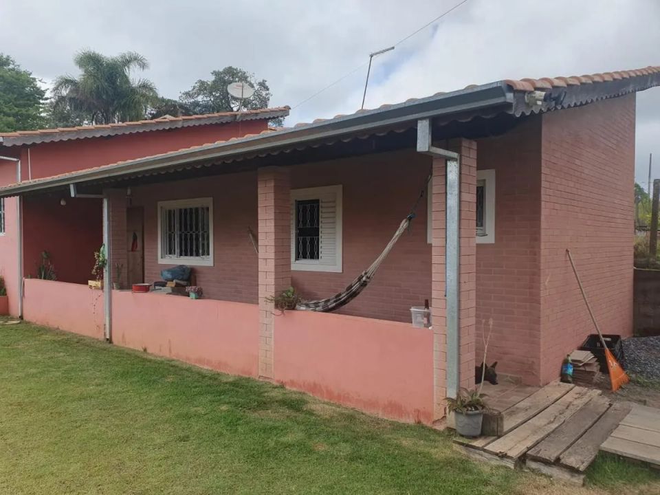 Fazenda à venda com 1 quarto, 1100m² - Foto 1