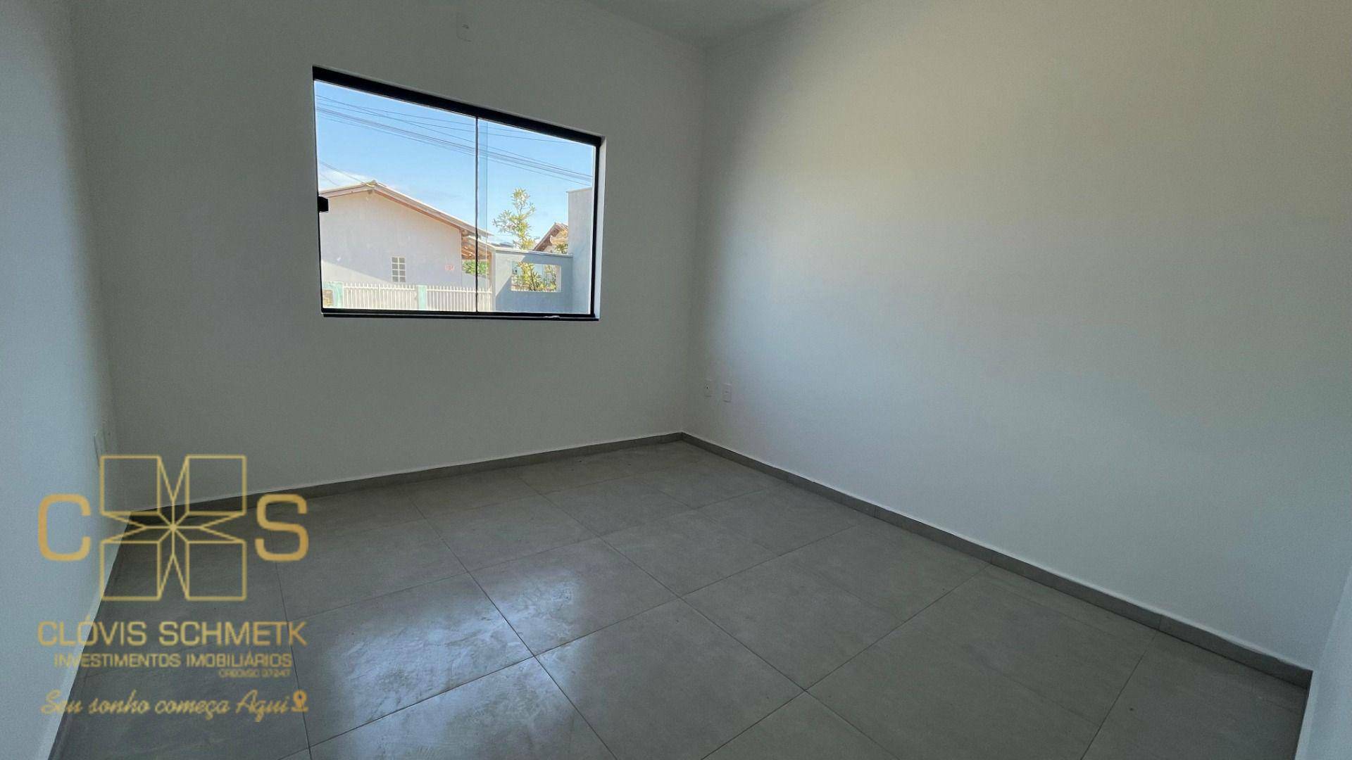 Casa à venda com 2 quartos, 60m² - Foto 7