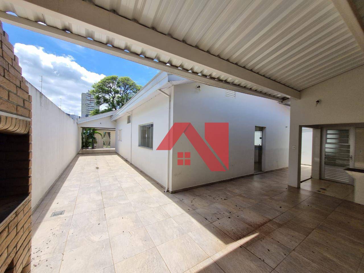 Casa à venda com 3 quartos, 183m² - Foto 14