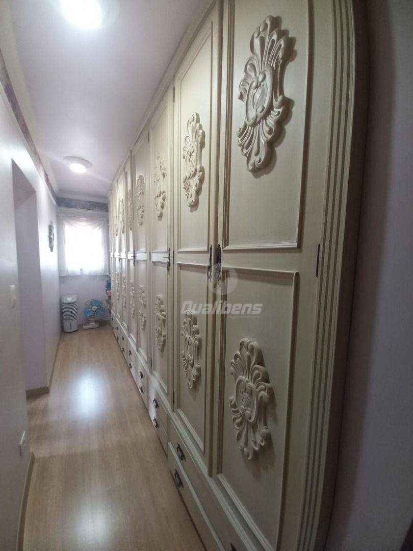Apartamento à venda com 4 quartos, 220m² - Foto 9