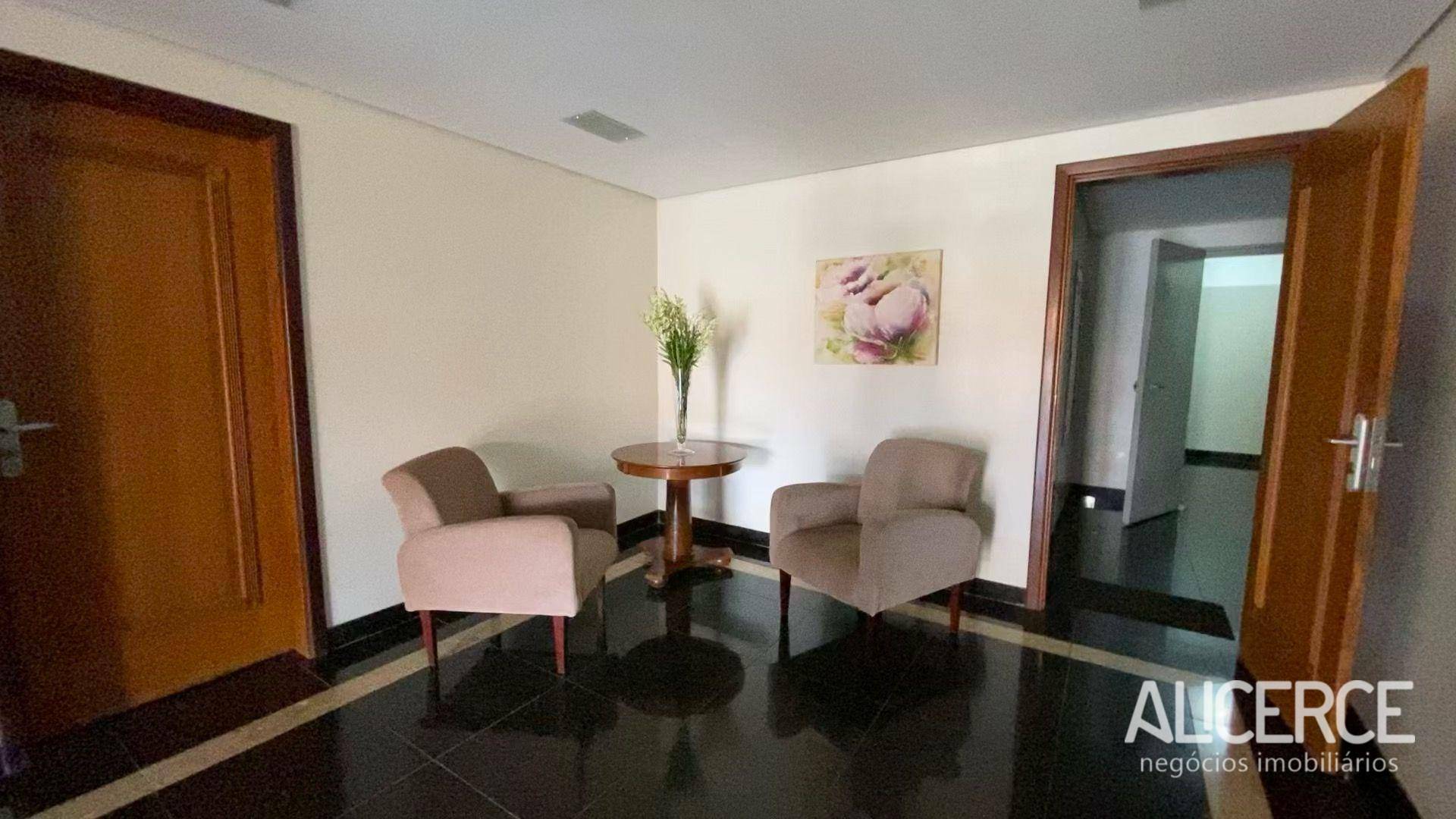 Apartamento à venda com 3 quartos, 237m² - Foto 47