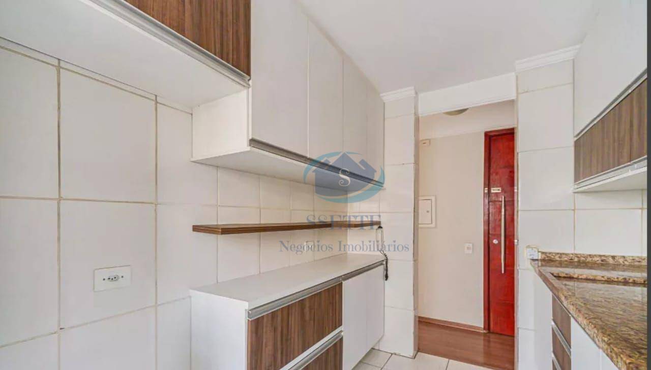 Apartamento à venda com 2 quartos, 48m² - Foto 18