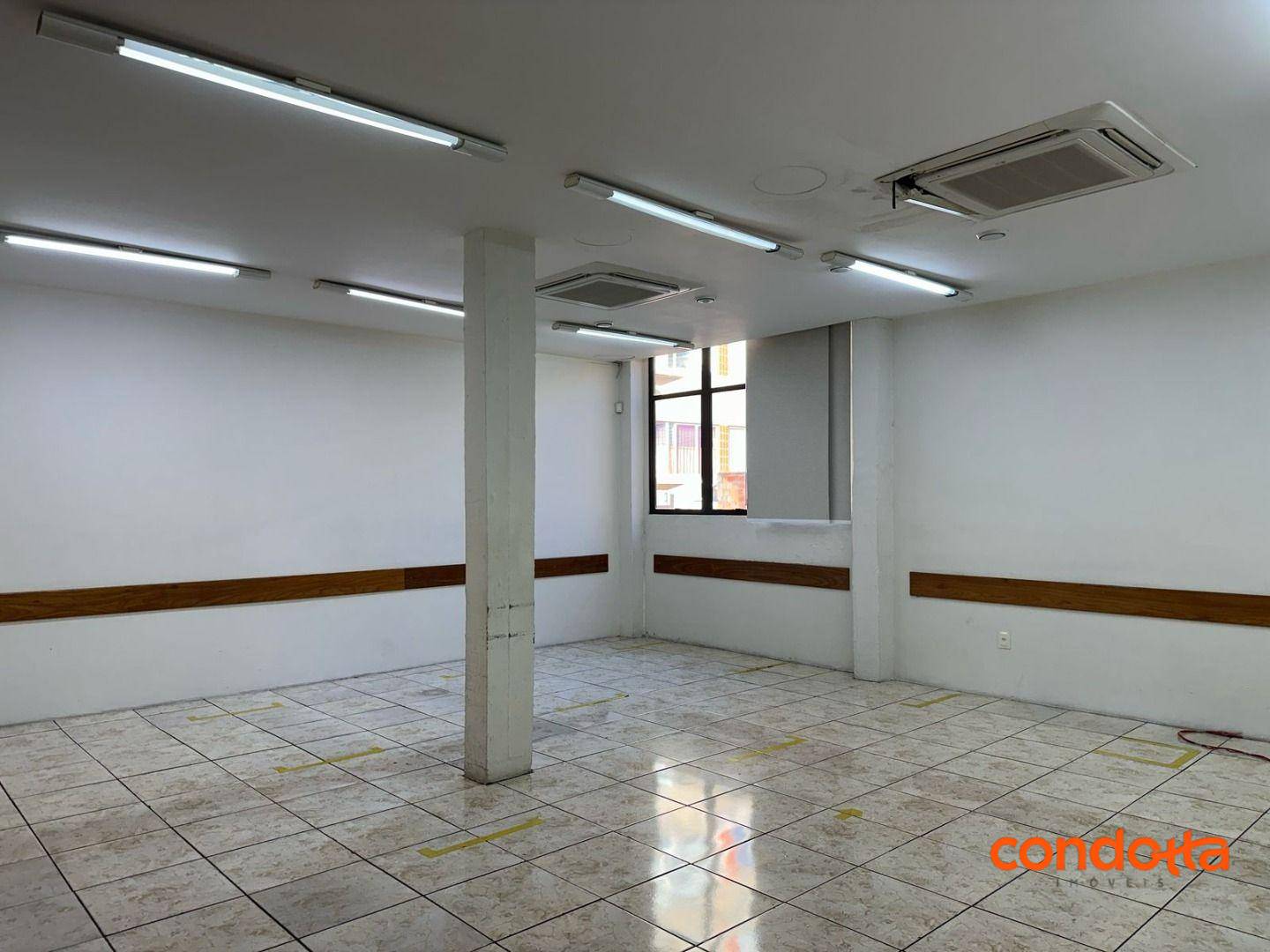 Prédio Inteiro para alugar, 330m² - Foto 8