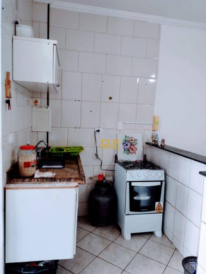 Apartamento à venda com 1 quarto, 50m² - Foto 6