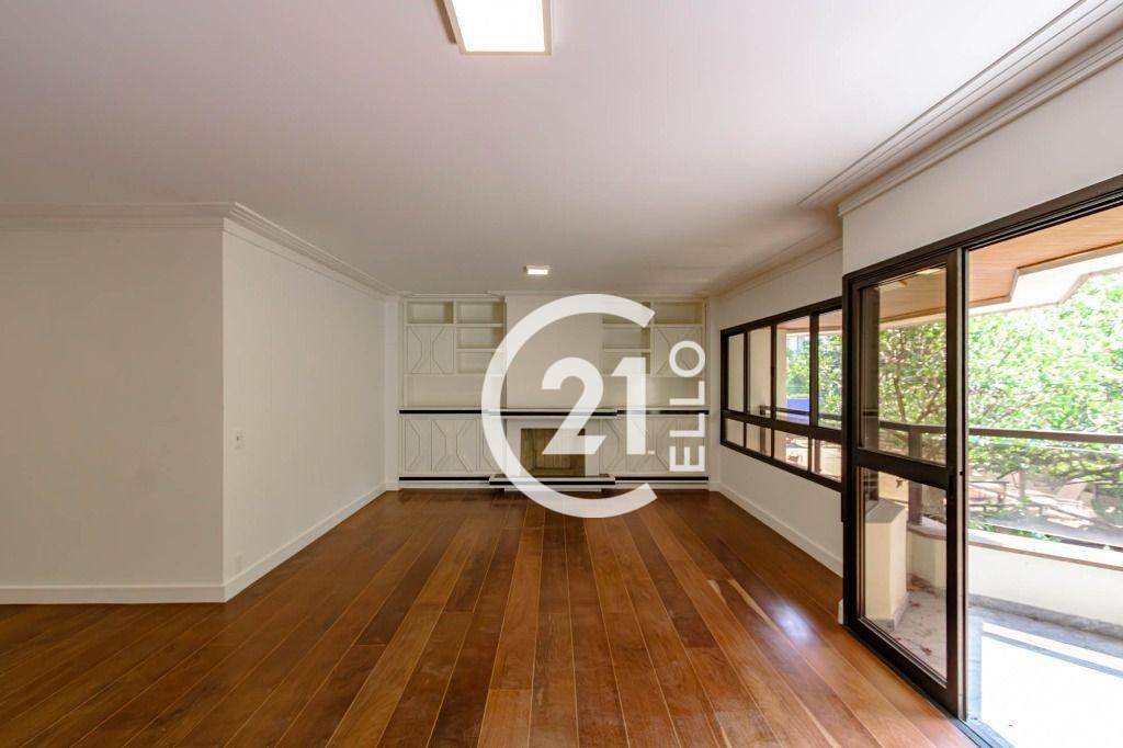 Apartamento à venda com 4 quartos, 190m² - Foto 2