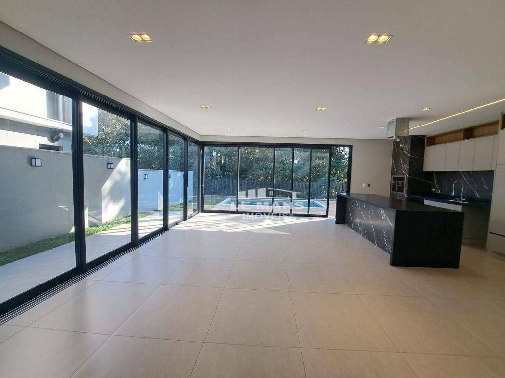 Casa de Condomínio à venda e aluguel com 4 quartos, 330m² - Foto 14