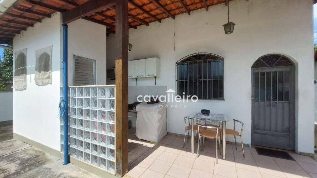 Casa à venda com 4 quartos, 200m² - Foto 7