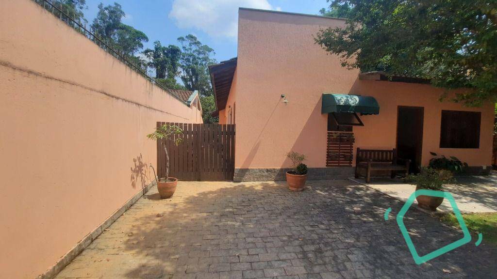 Casa de Condomínio à venda e aluguel com 3 quartos, 300m² - Foto 5