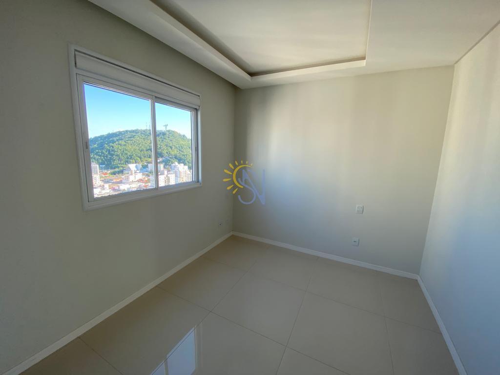 Apartamento à venda com 4 quartos, 150m² - Foto 16