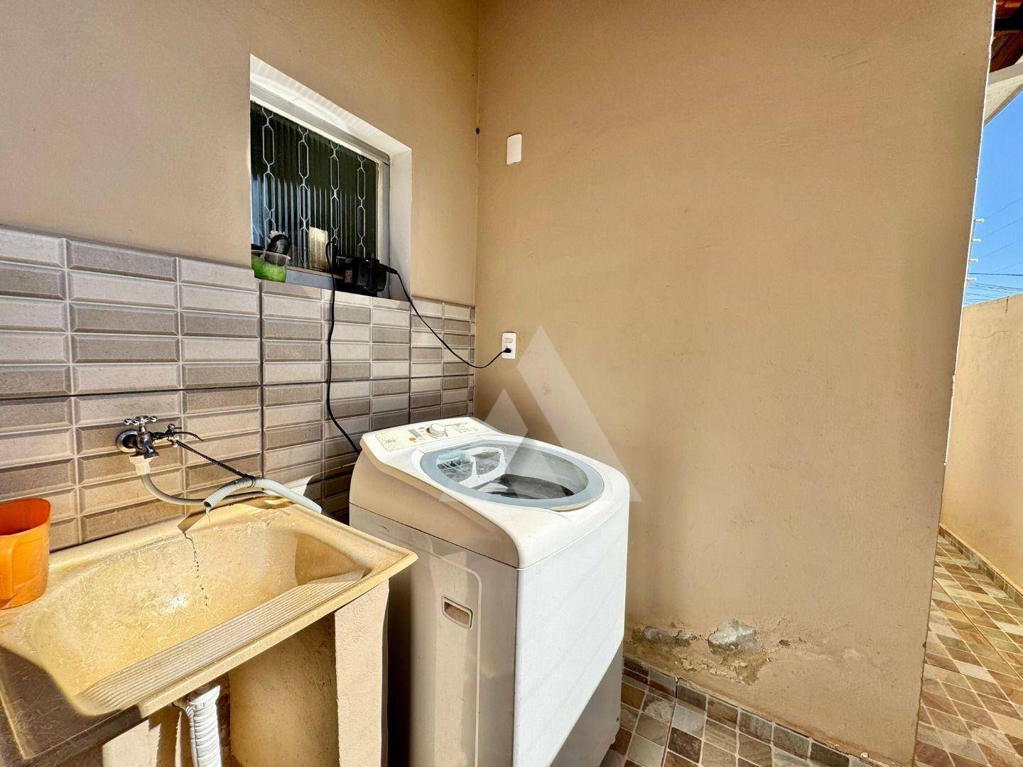 Casa à venda com 3 quartos, 120m² - Foto 26