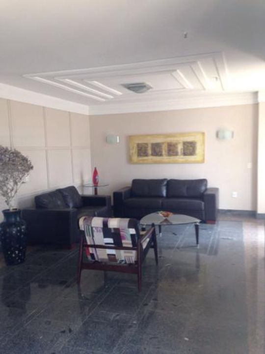 Apartamento à venda com 3 quartos, 92m² - Foto 3