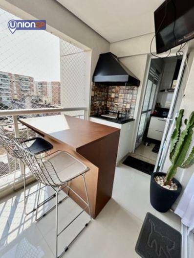 Apartamento à venda com 3 quartos, 87m² - Foto 3