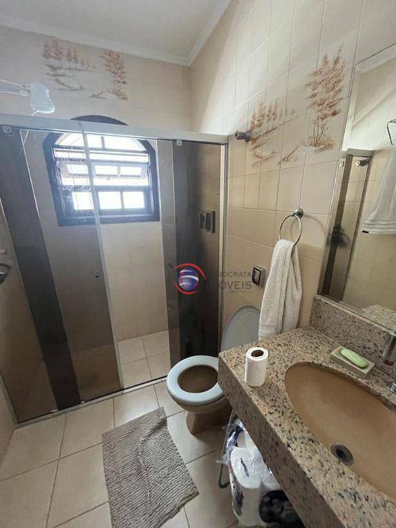 Casa à venda com 4 quartos, 359m² - Foto 11