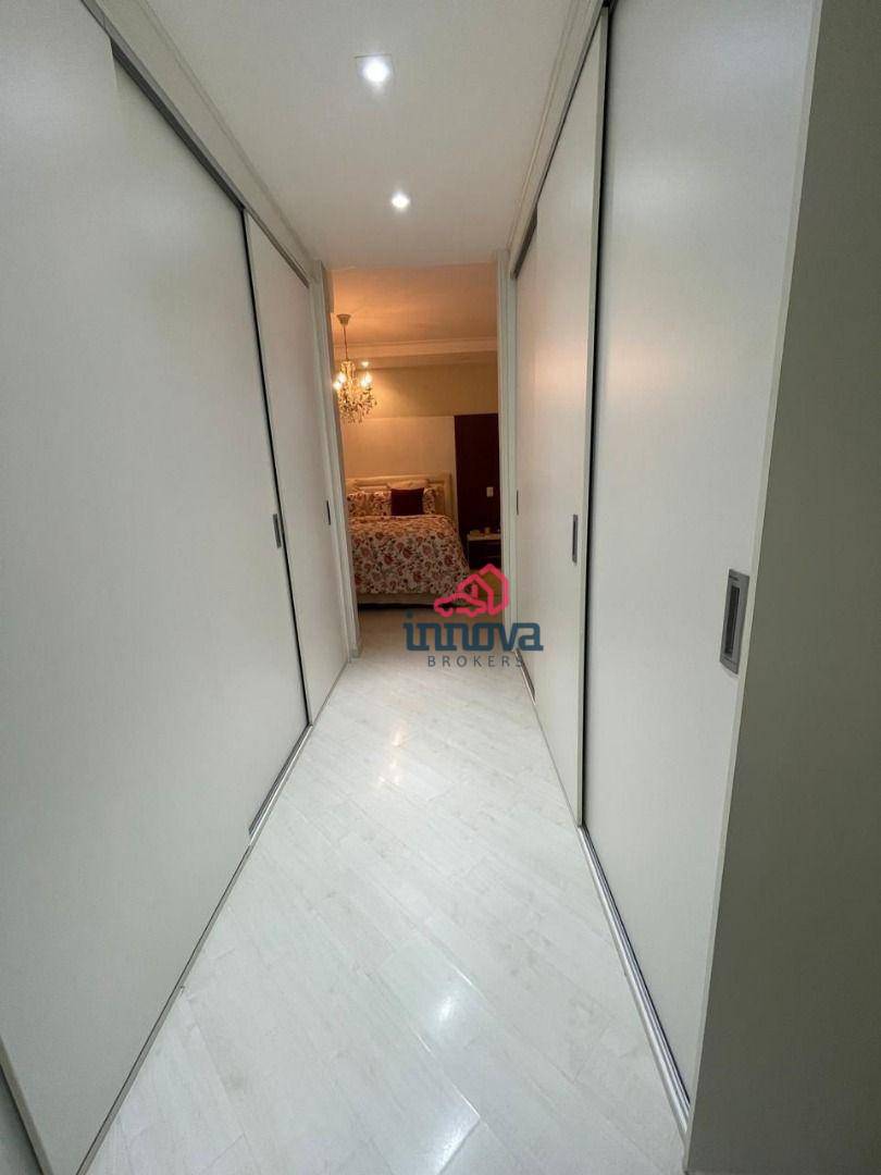 Sobrado à venda com 3 quartos, 300m² - Foto 28