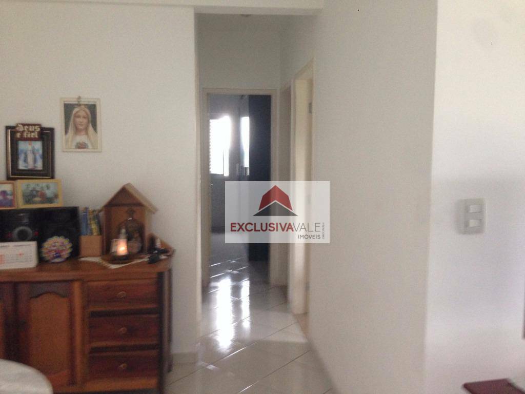 Apartamento à venda com 3 quartos, 76m² - Foto 1
