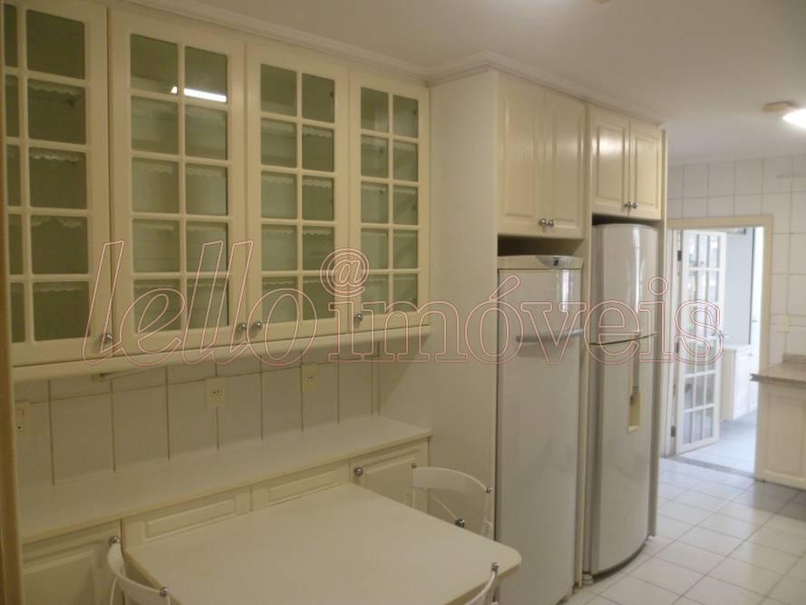 Apartamento para alugar com 3 quartos, 126m² - Foto 17