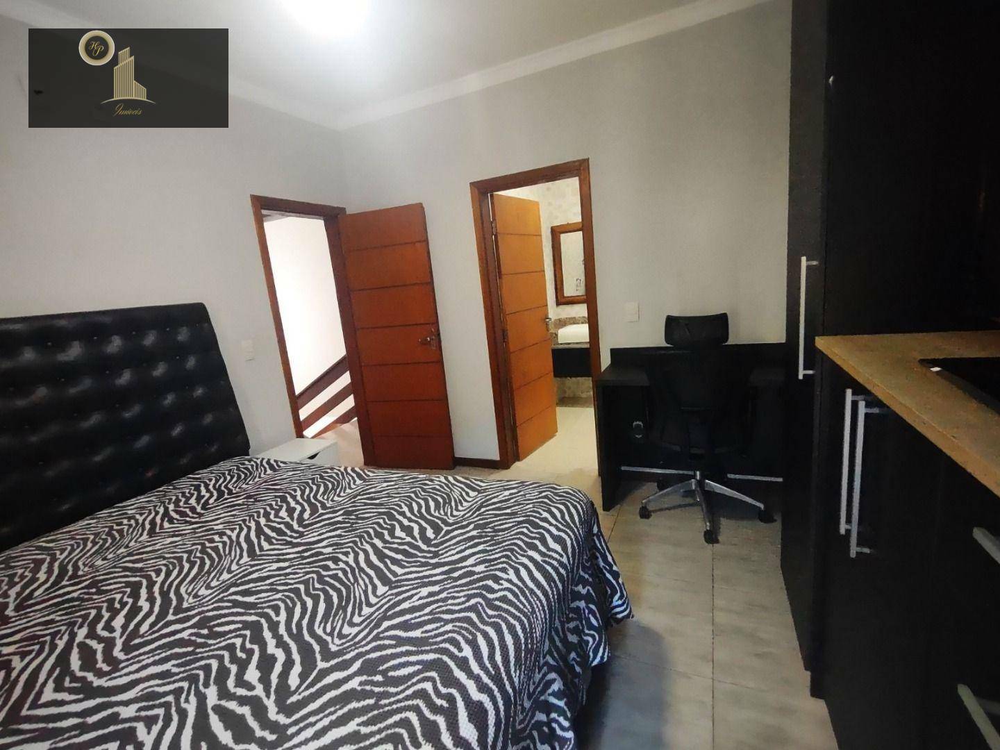 Casa de Condomínio à venda com 3 quartos, 236m² - Foto 13