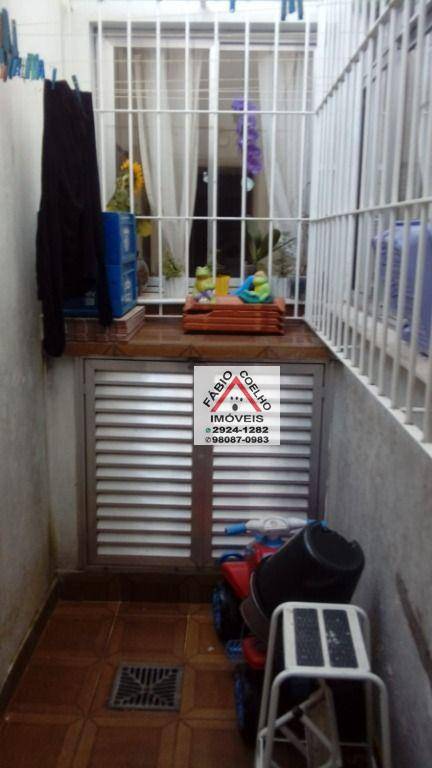 Sobrado à venda com 3 quartos, 100m² - Foto 24