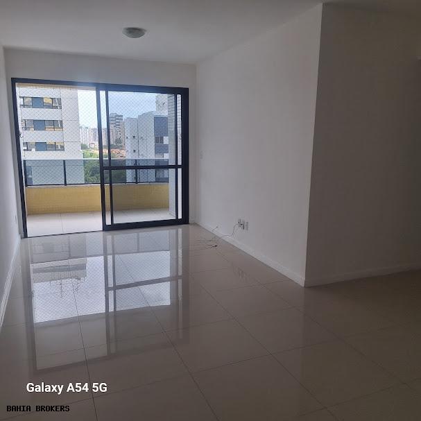 Apartamento para alugar com 3 quartos, 97m² - Foto 1