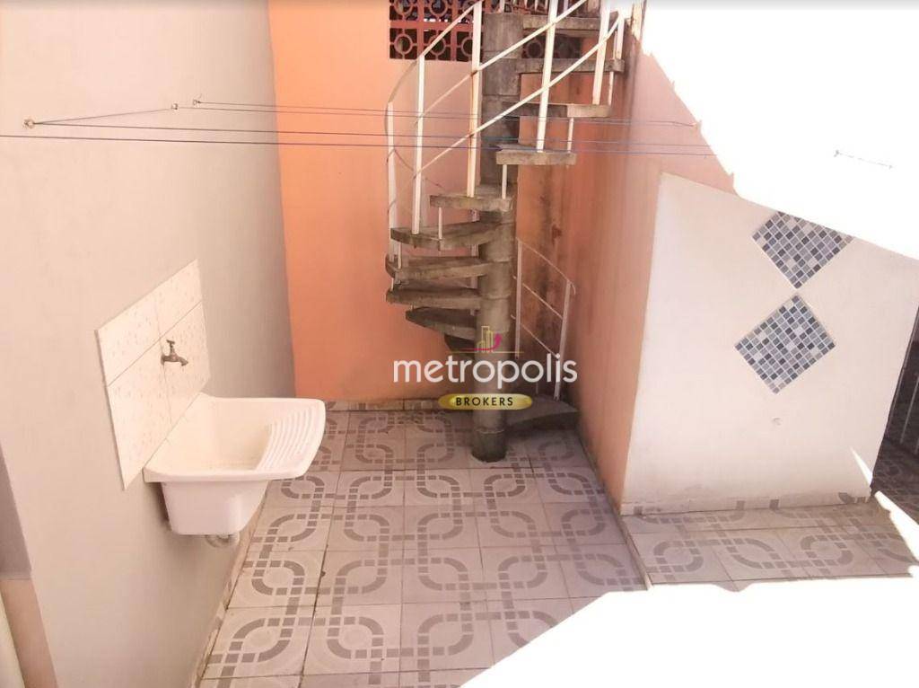 Casa à venda com 2 quartos, 125m² - Foto 12