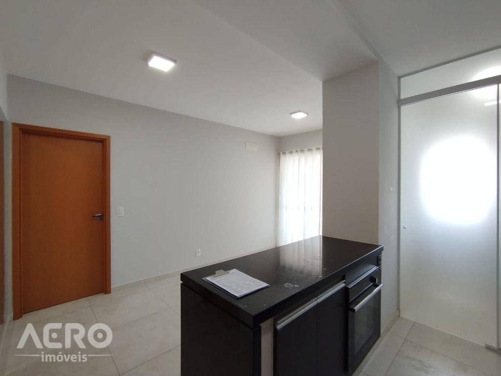 Apartamento para alugar com 1 quarto, 51m² - Foto 17