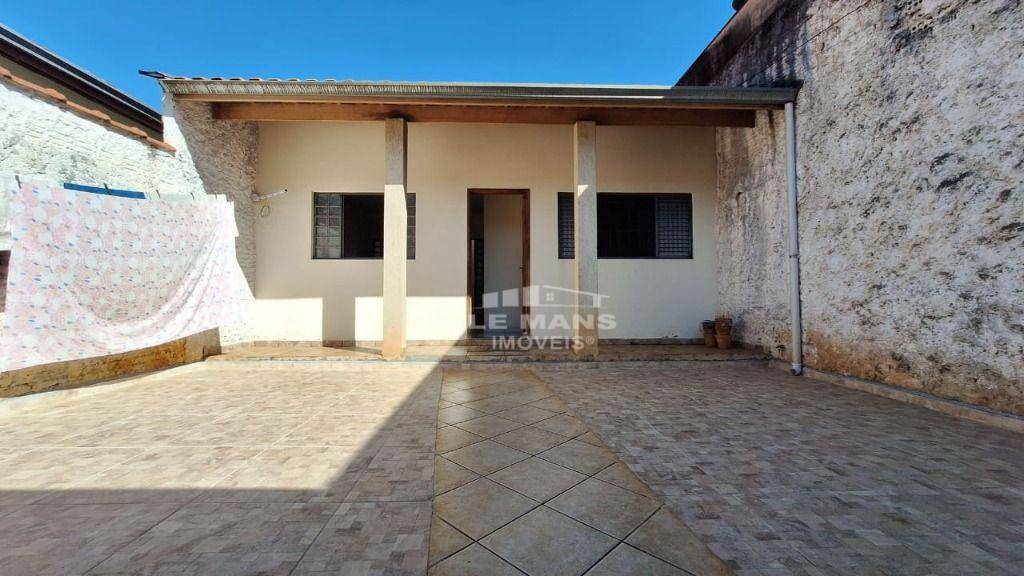 Casa à venda com 4 quartos, 150m² - Foto 17