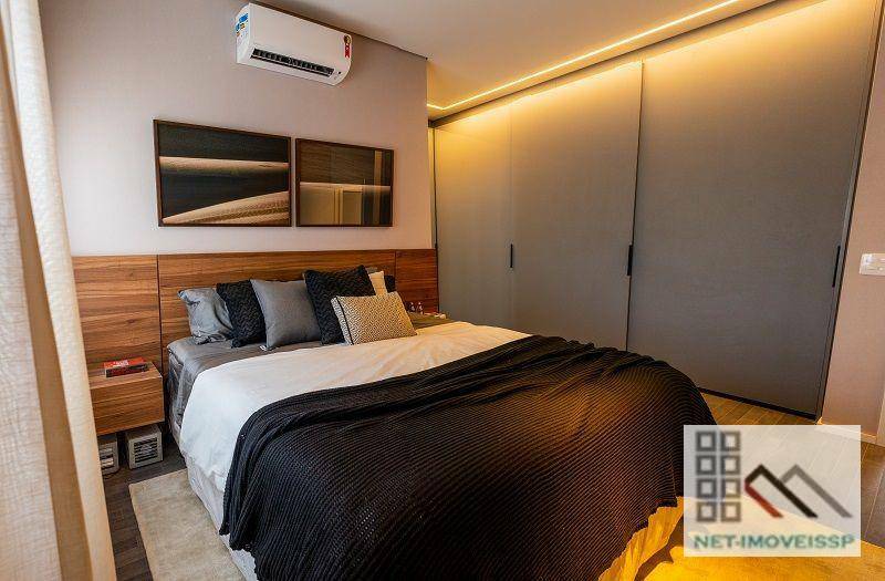 Apartamento à venda com 3 quartos, 157m² - Foto 12