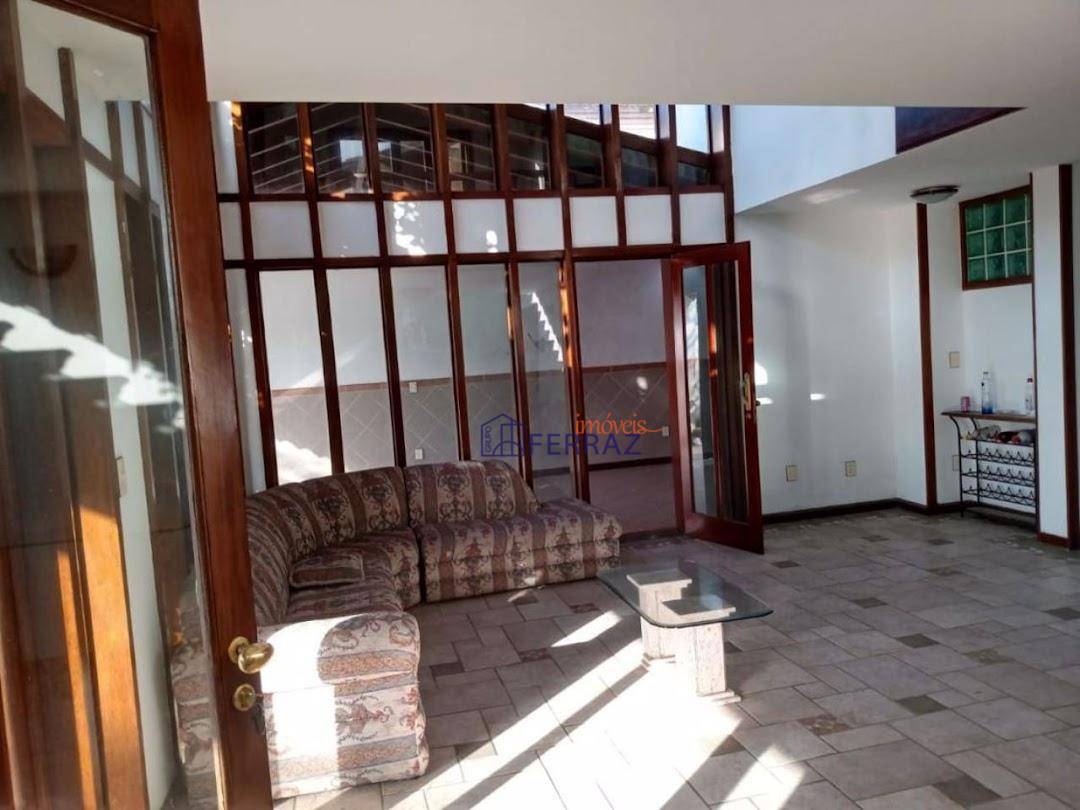 Casa à venda com 4 quartos, 360m² - Foto 38