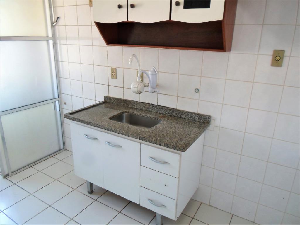 Apartamento à venda e aluguel com 2 quartos, 69m² - Foto 5