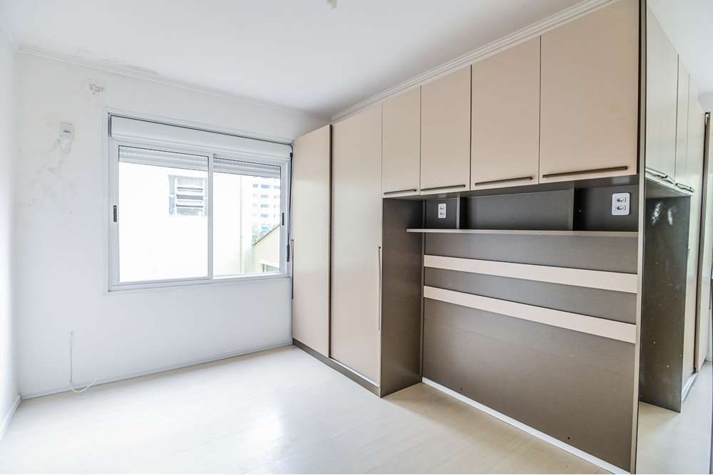 Apartamento à venda com 1 quarto, 37m² - Foto 1