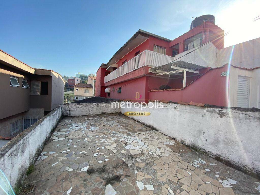 Casa à venda com 3 quartos, 250m² - Foto 14